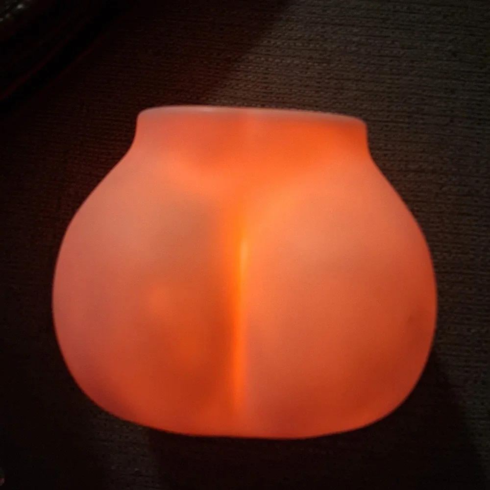 Novelty Oddity Butt Lamp Color-Changing‎ Spencer's Gifts